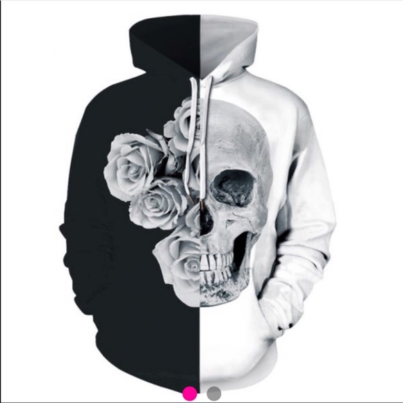 Tops - 🚫SOLD🚫 Black & white skull & roses hoodie top
